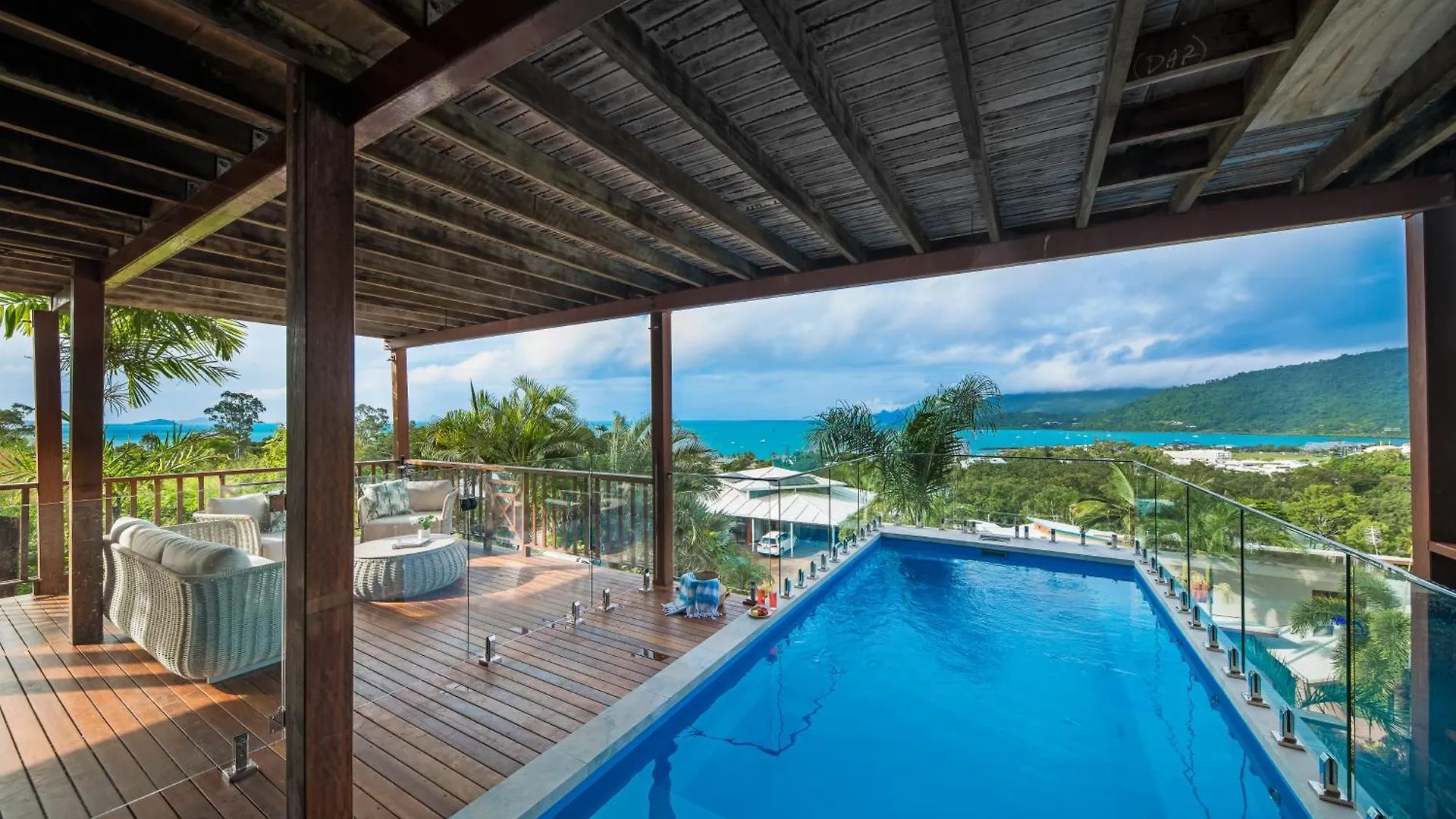 Villa Coral Sea Views Airlie Beach Ferienhaus