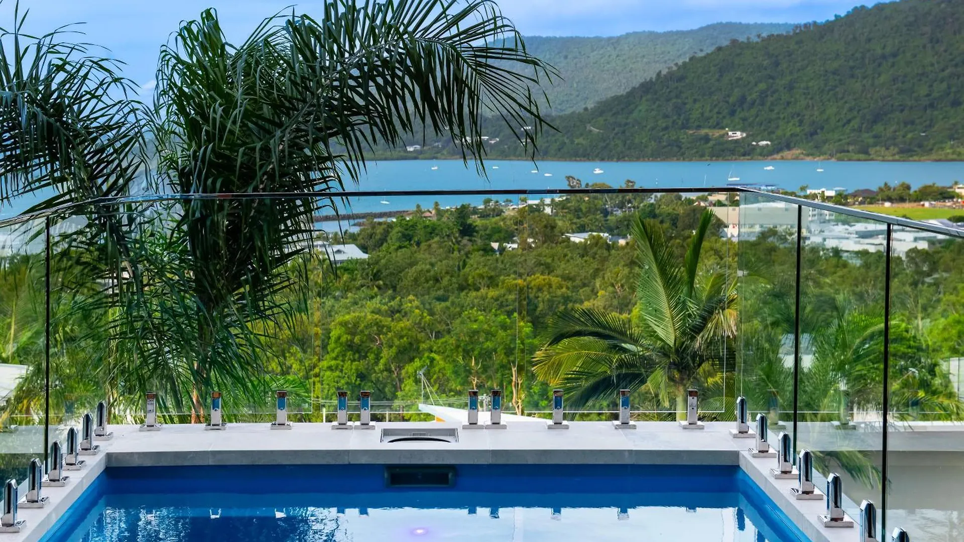Ferienhaus Villa Coral Sea Views Airlie Beach Australien