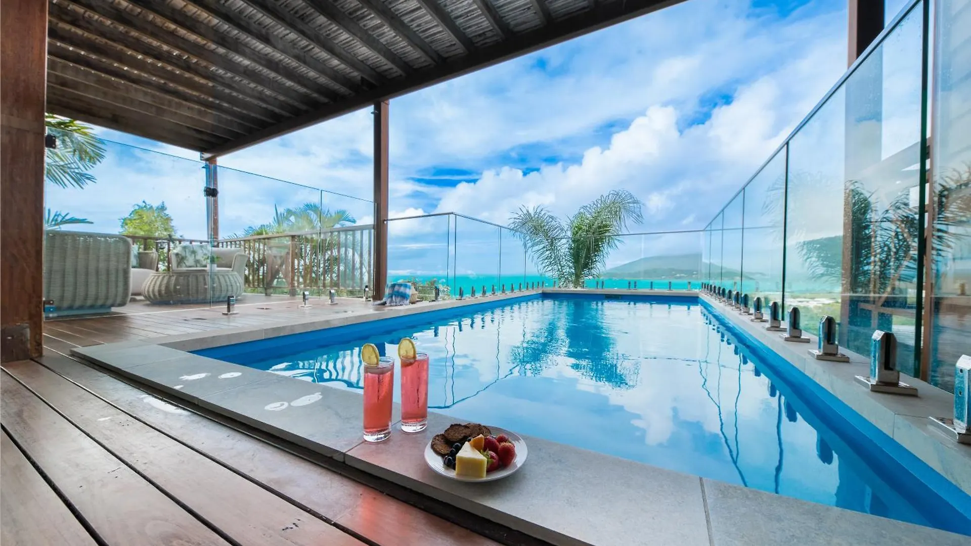 Villa Coral Sea Views Airlie Beach